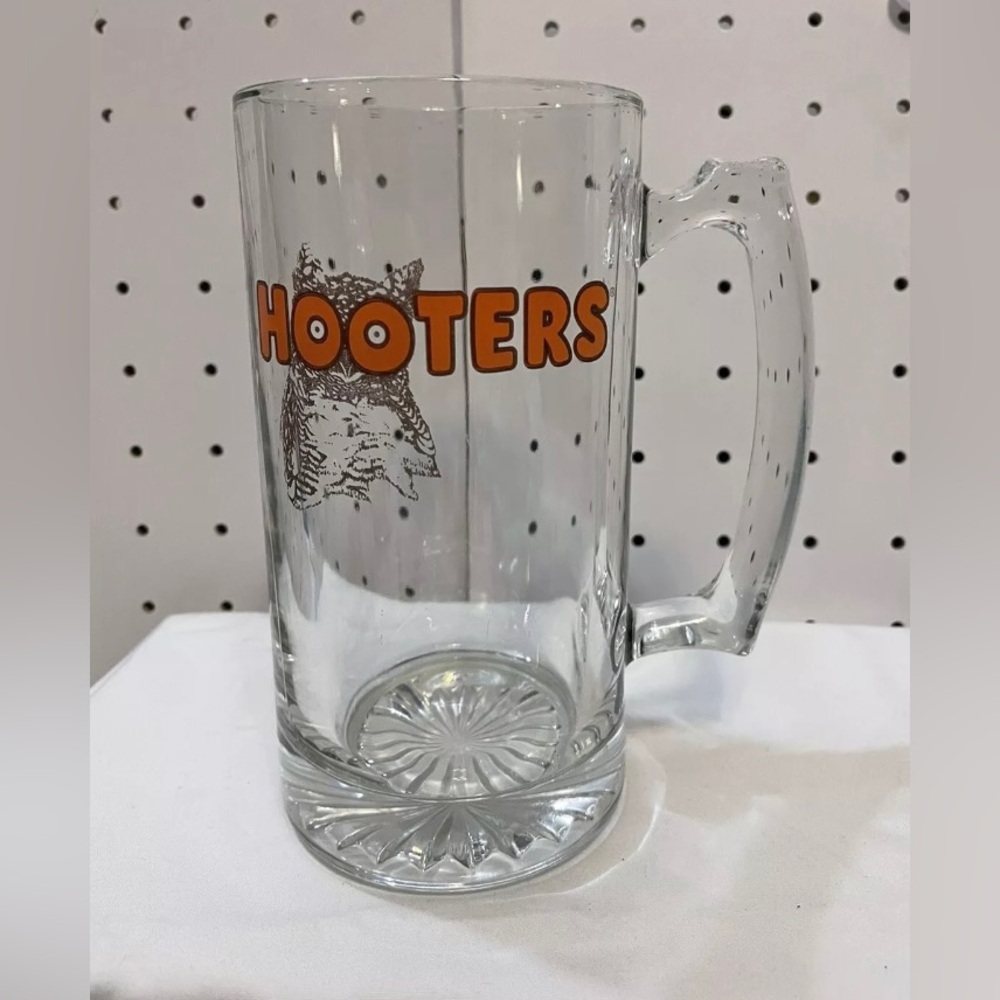 Hooters Owl Beer Mug Stein Glass Drink Ware Heavy EUC